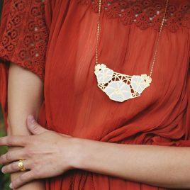 Collier long plastron Armance